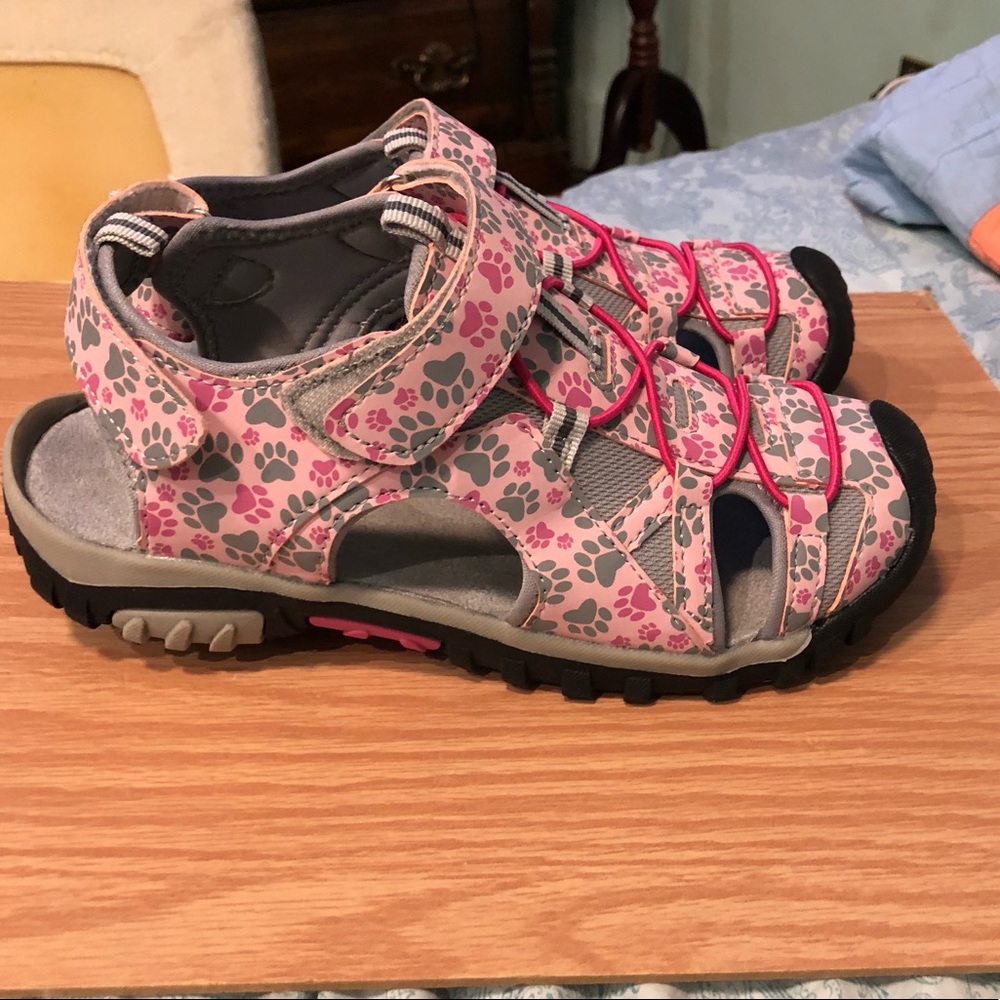 Adorable, Comfortable, & Sturdy Sneaker Sandal Shoes. Vegan.